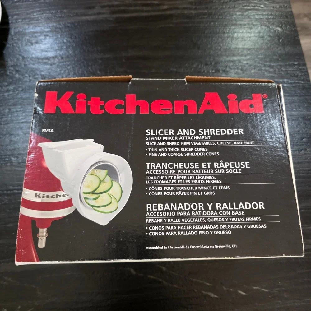 KitchenAid RVSA Slicer and Shredder Stand Mixer Attachment White 4 Cones New
